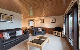 Conifer Lodge 25 With Hot Tub Newton Stewart